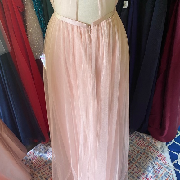 White By Vera Wang Tulle Mesh Gown🌸🌸🌸 - Picture 12 of 14